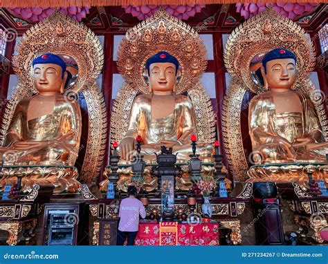 De Ancestrale Tempel van De Qing-Dynastie: Een Oase van Kalmte en Geschiedenis in Jieyang