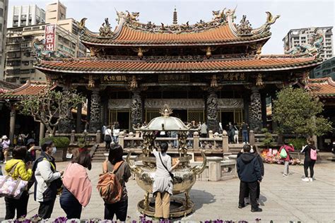 Het Mysterieuze Avontuur Van De Longshan Tempel In Liaoyuan!